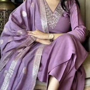 Women's Lavender Colour Rayon Slub V-neck Embroidered Straight Kurta Pant with Dupatta sat